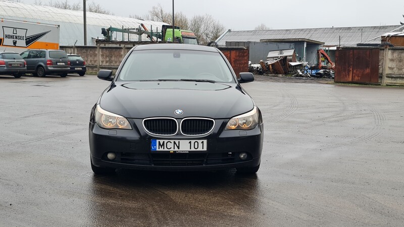 Photo 2 - Bmw 525 2003 y Sedan