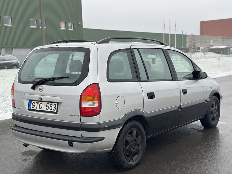 Photo 5 - Opel Zafira 2002 y Van