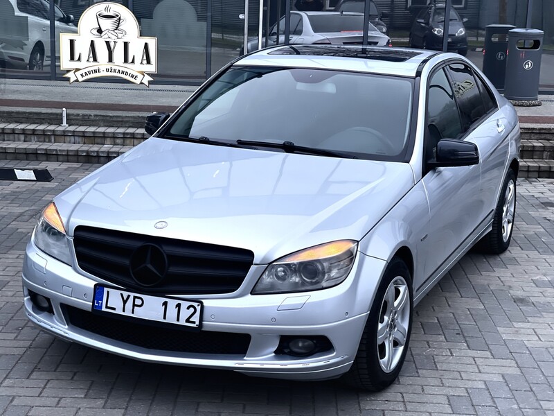 Photo 5 - Mercedes-Benz C 200 2008 y Sedan