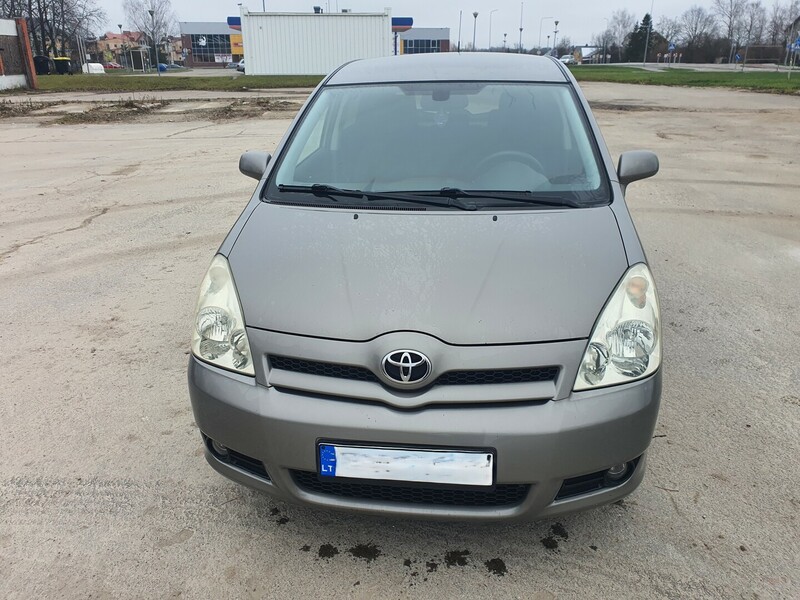 Фотография 7 - Toyota Corolla Verso 2005 г Минивэн