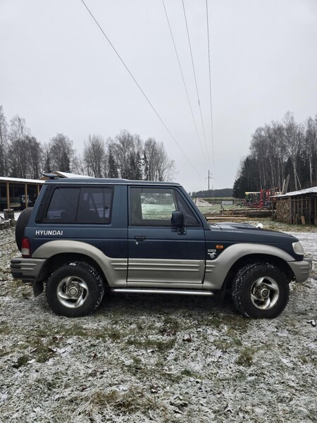 Nuotrauka 2 - Hyundai Galloper 2000 m Visureigis / Krosoveris