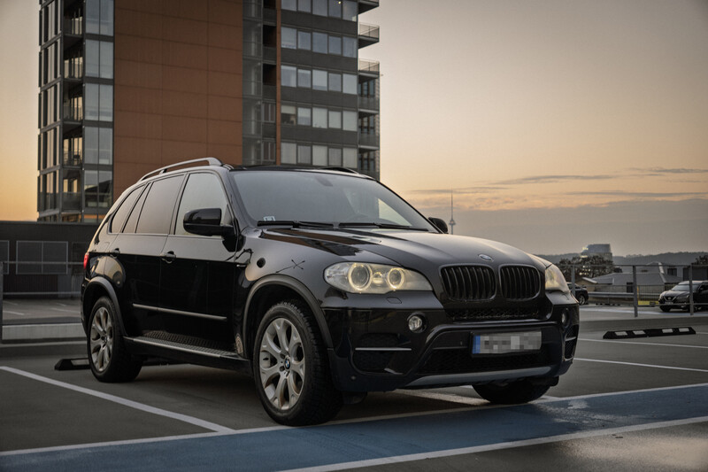 Photo 2 - Bmw X5 2011 y Off-road / Crossover