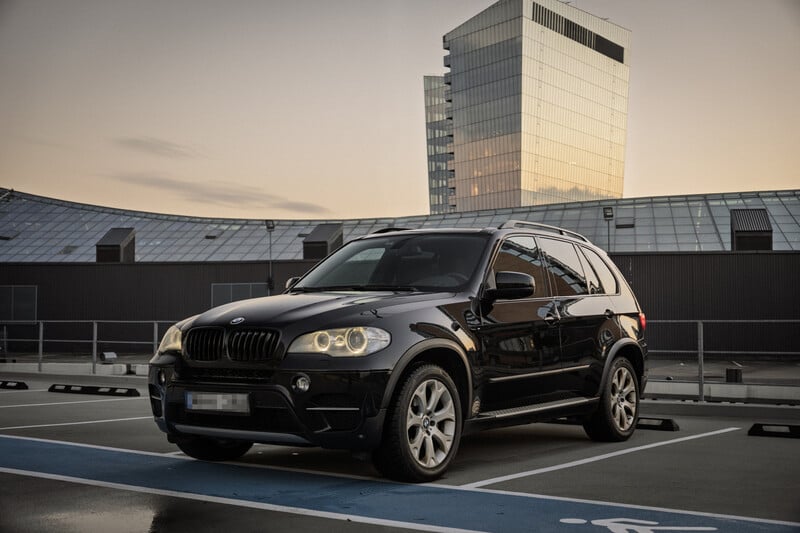 Photo 1 - Bmw X5 2011 y Off-road / Crossover