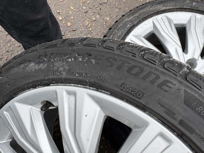 Фотография 9 - Bridgestone Siunciam, 6mm 2020m R18 зимние шины для автомобилей