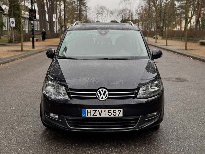 Фотография 2 - Volkswagen Sharan 2012 г Минивэн