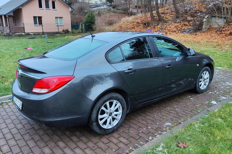 Photo 8 - Opel Insignia 2010 y Sedan