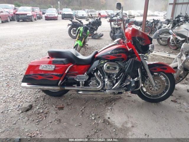 Photo 13 - Harley-Davidson FLHTCUI 2010 y Touring / Sport Touring motorcycle