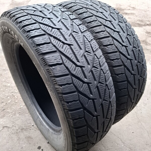 Photo 1 - Kormoran R17 winter tyres passanger car