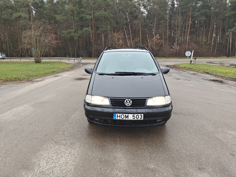 Nuotrauka 1 - Volkswagen Sharan 1998 m Vienatūris