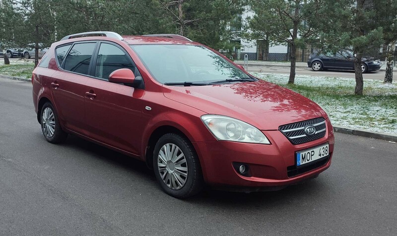 Photo 4 - Kia Cee'd 2008 y Wagon