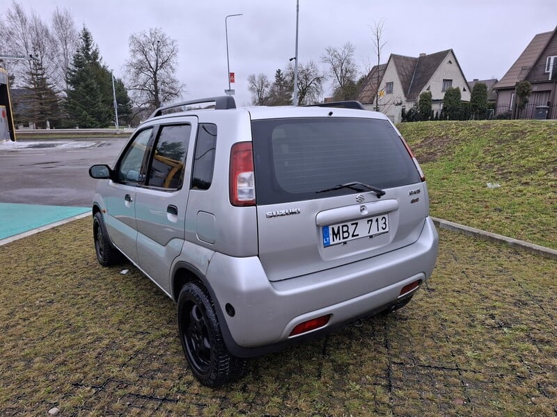 Фотография 1 - Suzuki Ignis 2002 г Хэтчбек