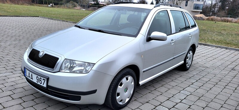 Photo 6 - Skoda Fabia 2003 y Wagon