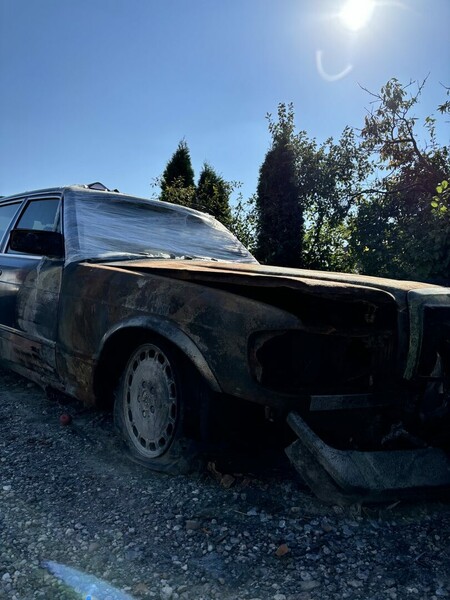 Фотография 3 - Mercedes-Benz S 420 SEL 1986 г