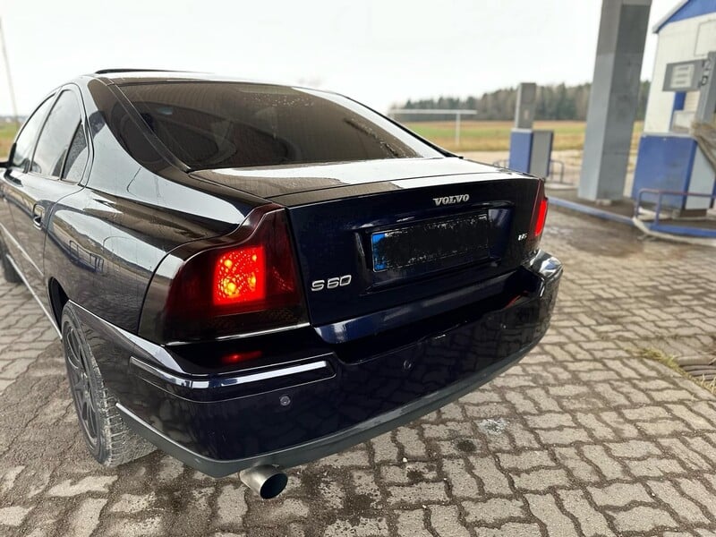 Фотография 6 - Volvo S60 2006 г Седан