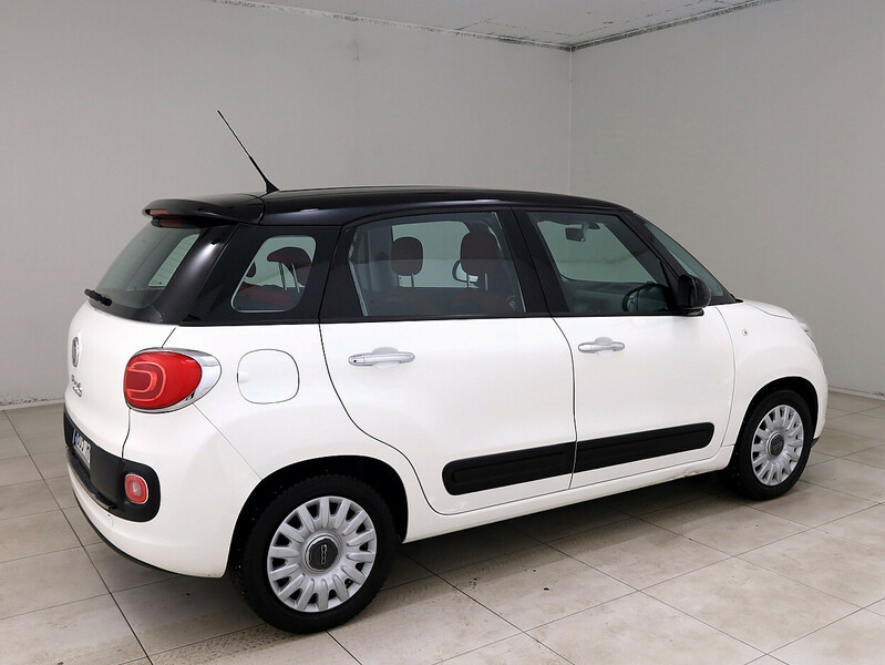 Photo 3 - Fiat 500L 2013 y Hatchback