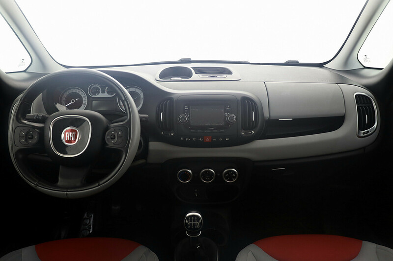 Photo 5 - Fiat 500L 2013 y Hatchback