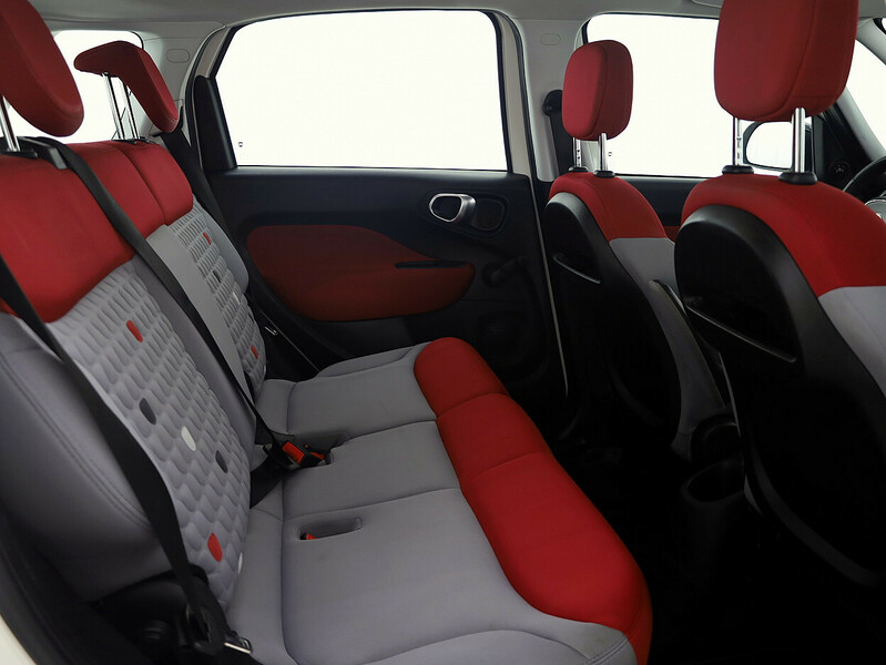 Photo 7 - Fiat 500L 2013 y Hatchback