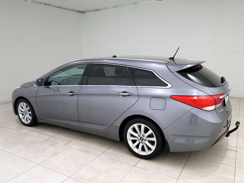 Фотография 4 - Hyundai i40 2012 г Универсал