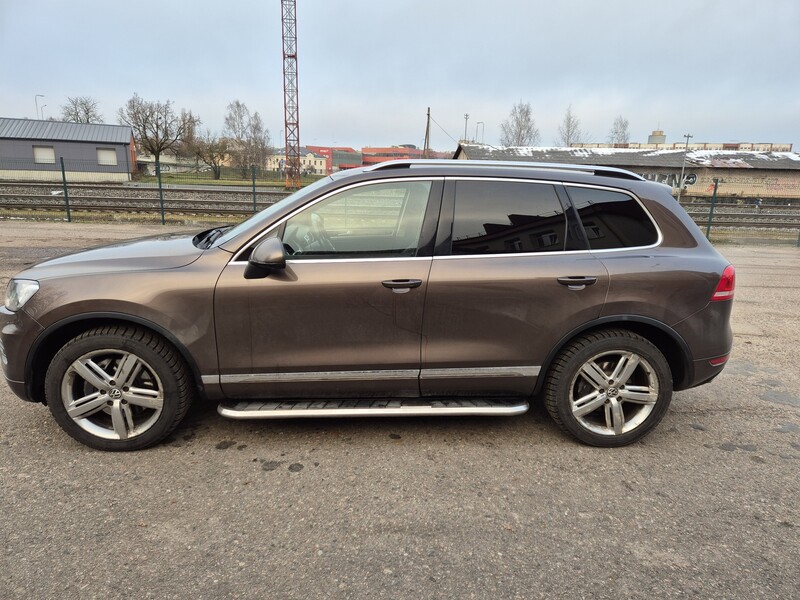 Photo 4 - Volkswagen Touareg 2010 y Off-road / Crossover