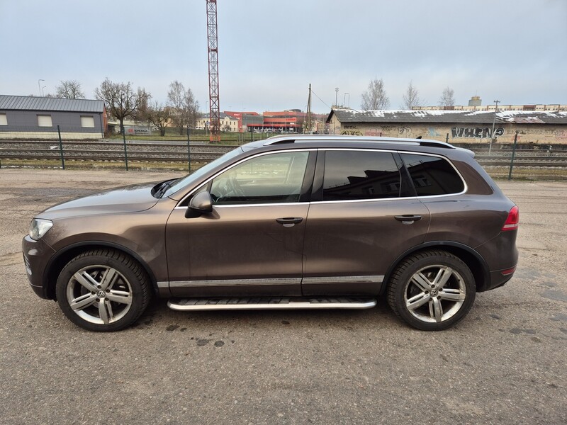 Photo 5 - Volkswagen Touareg 2010 y Off-road / Crossover