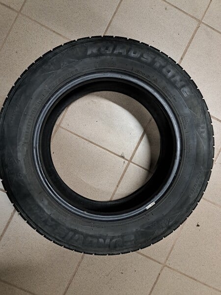 Фотография 3 - Roadstone R16 зимние шины для автомобилей