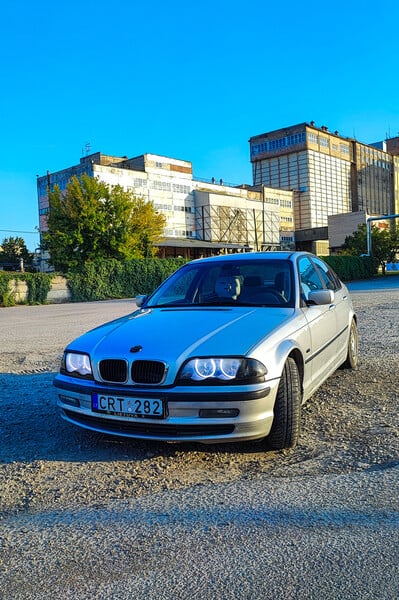 Photo 1 - Bmw 318 E46 1998 y