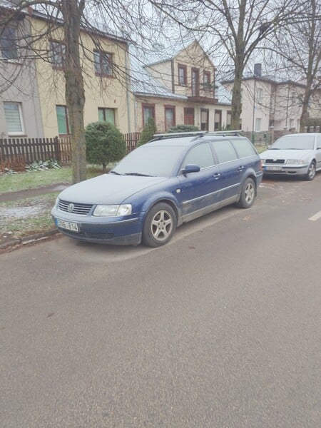 Фотография 1 - Volkswagen Passat 1999 г Универсал