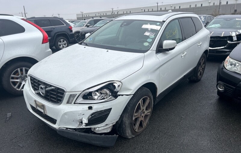 Nuotrauka 3 - Volvo XC60 2013 m Visureigis / Krosoveris