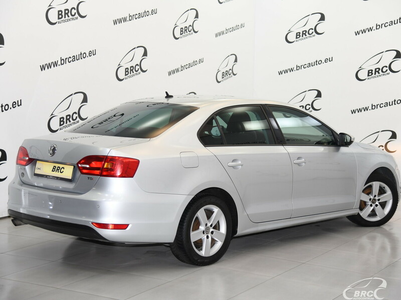 Nuotrauka 2 - Volkswagen Jetta 1.6 TDI Comfort 2011 m