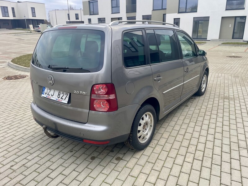 Photo 3 - Volkswagen Touran 2007 y Van