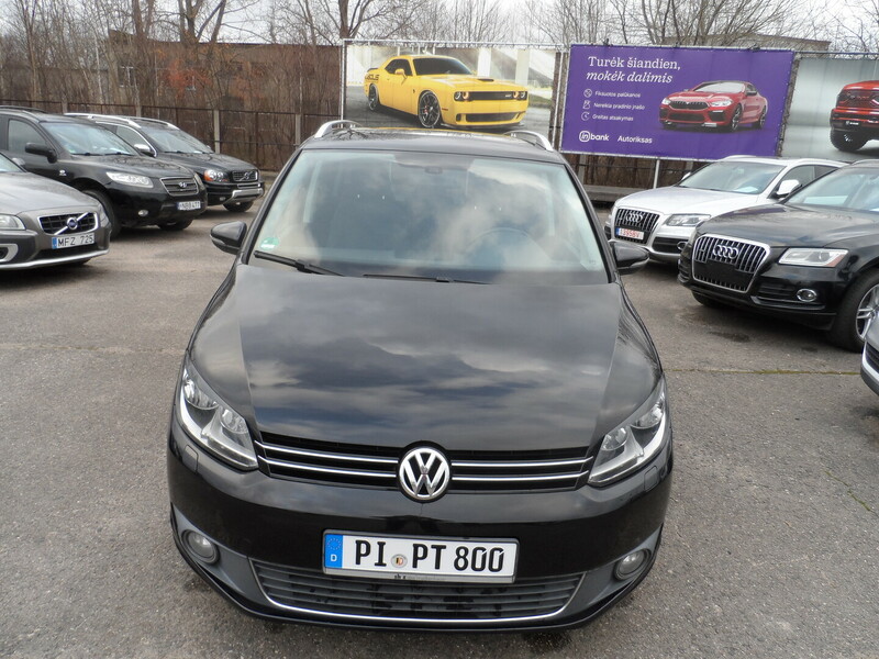 Photo 2 - Volkswagen Touran 2011 y Van