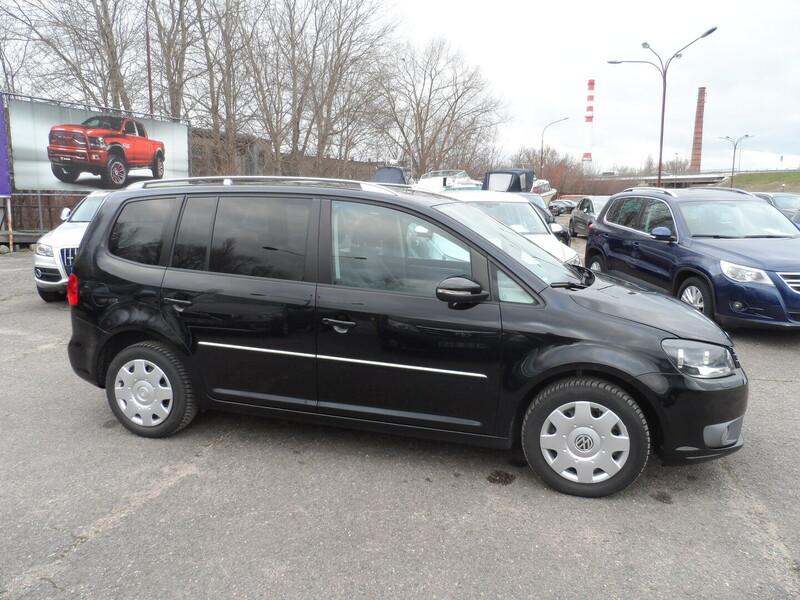 Photo 4 - Volkswagen Touran 2011 y Van