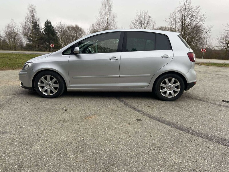 Photo 3 - Volkswagen Golf Plus 2005 y Van