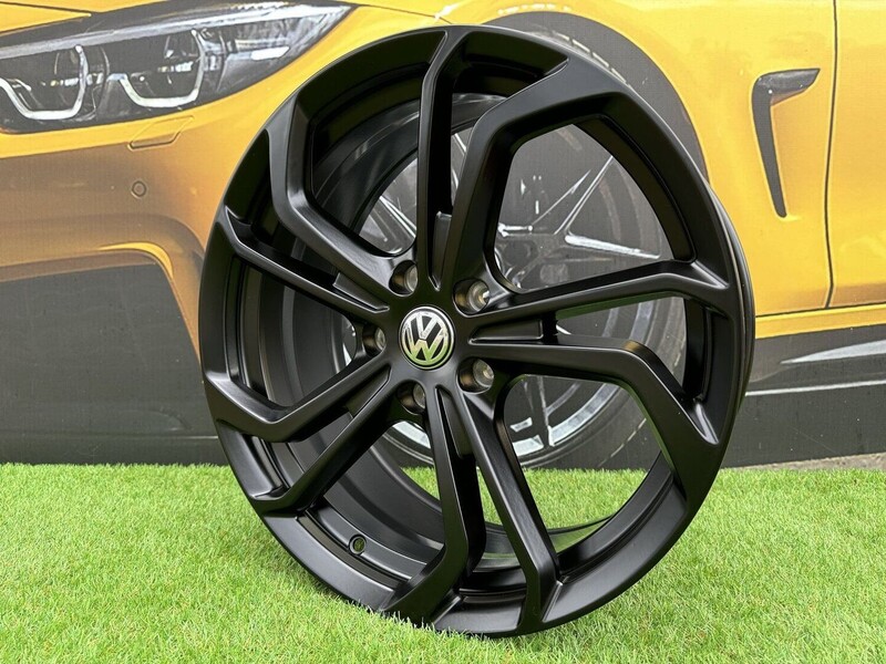 Photo 2 - Autowheels VW Reifnitz Style Golf, Passat light alloy R19 rims