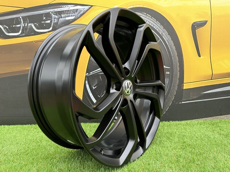 Photo 5 - Autowheels VW Reifnitz Style Golf, Passat light alloy R19 rims