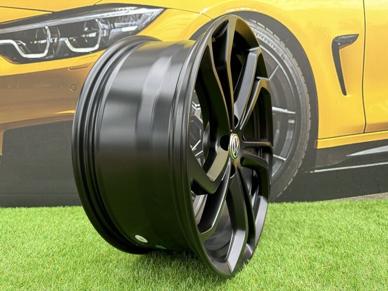 Photo 6 - Autowheels VW Reifnitz Style Golf, Passat light alloy R19 rims