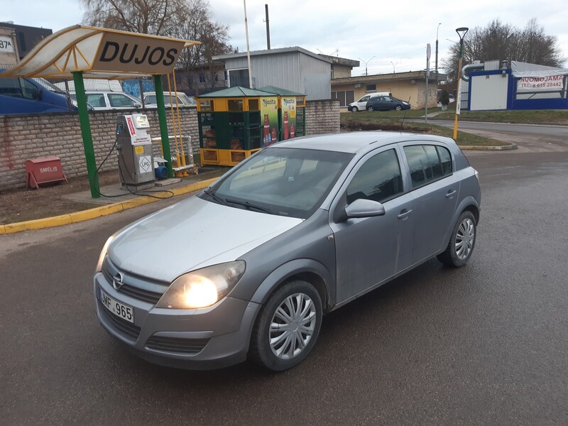 Photo 3 - Opel Astra 2006 y Hatchback