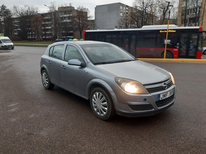 Photo 4 - Opel Astra 2006 y Hatchback