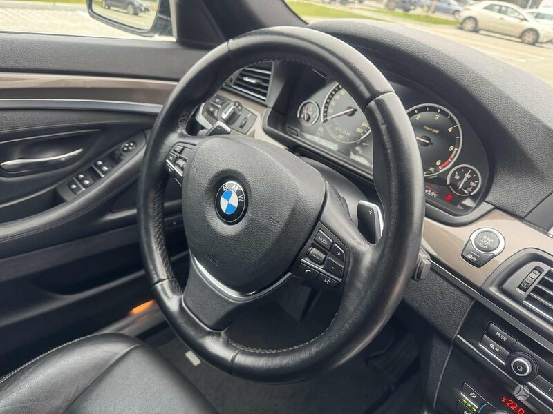 Nuotrauka 25 - Bmw 520 2014 m Universalas