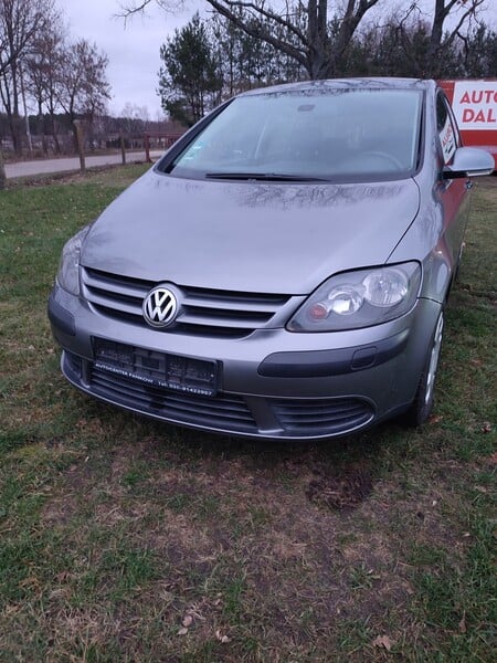 Photo 1 - Volkswagen Golf Plus 2006 y Van