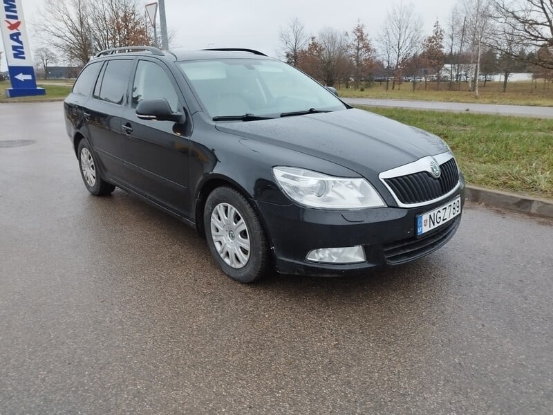 Фотография 1 - Skoda Octavia 2011 г Универсал