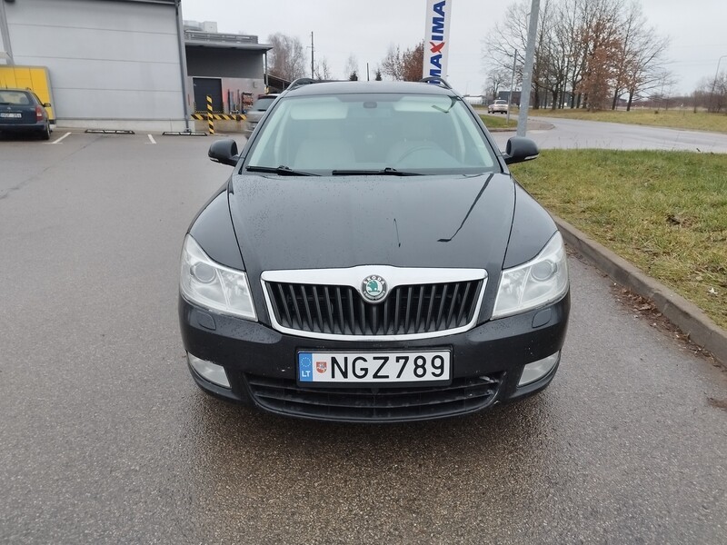 Фотография 3 - Skoda Octavia 2011 г Универсал