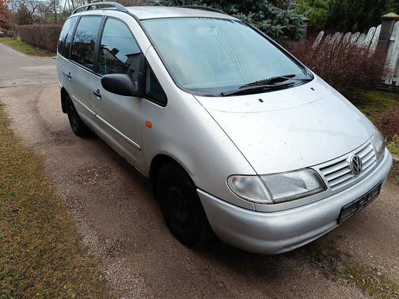 Photo 1 - Volkswagen Sharan 1999 y parts