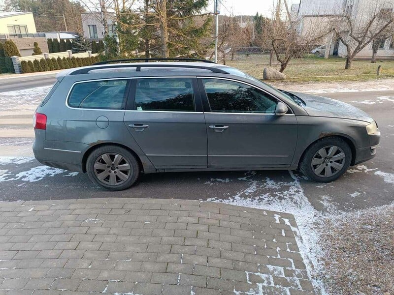 Фотография 1 - Volkswagen Passat 2006 г Универсал