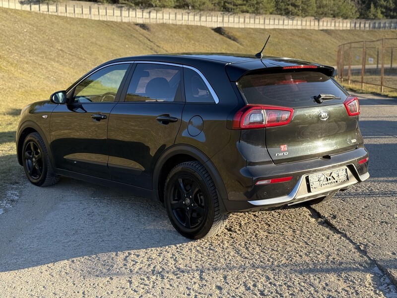 Nuotrauka 10 - Kia Niro 2017 m Visureigis / Krosoveris