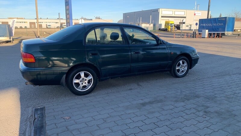 Фотография 5 - Toyota Carina 1997 г Седан