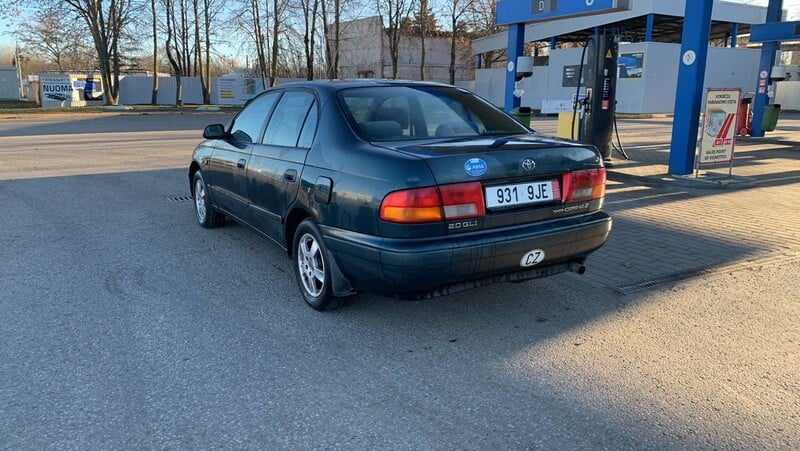 Фотография 3 - Toyota Carina 1997 г Седан