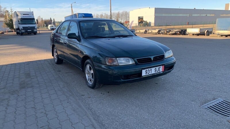 Фотография 2 - Toyota Carina 1997 г Седан