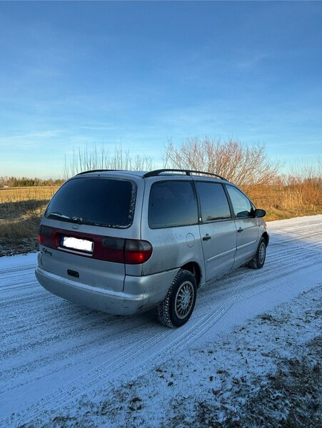 Photo 3 - Ford Galaxy 1997 y Van