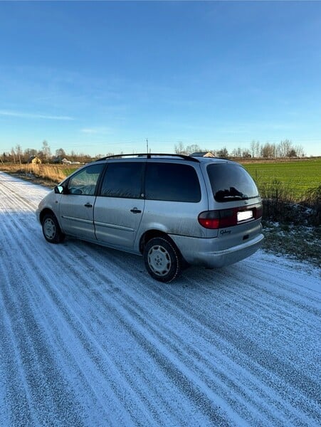 Photo 4 - Ford Galaxy 1997 y Van